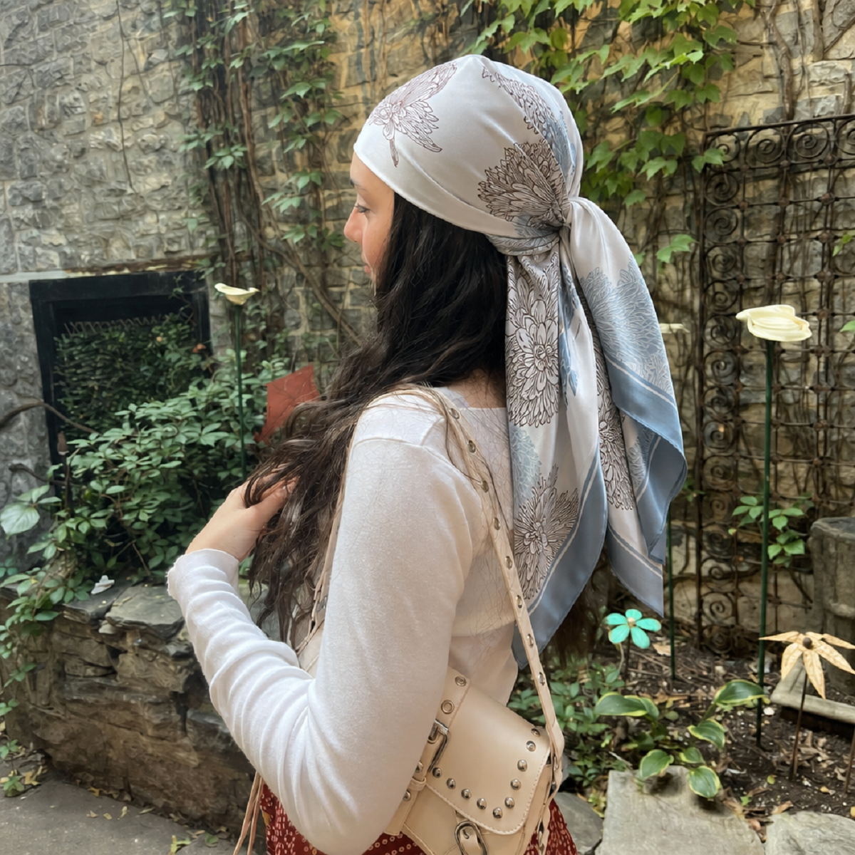 Nouveau hijab en satin de soie imprimé pour femmes, élastique, tendance, foulard musulman en satin de soie, doux, polyvalent, respirant, turban 22*60cm