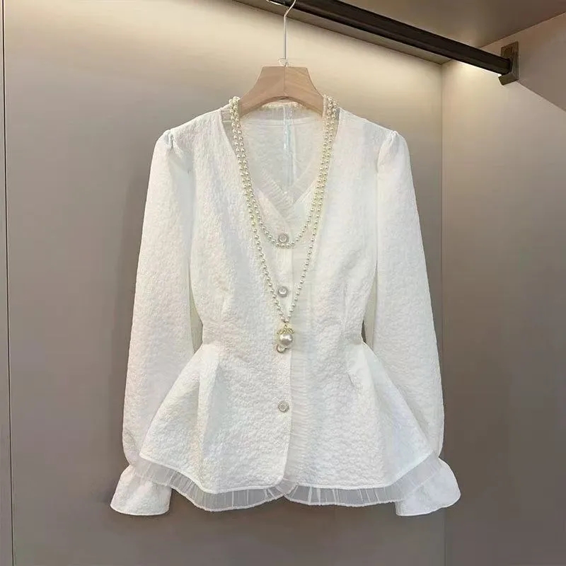 Chemisier Chic et Élégant à Manches Longues pour Femme, Nouvelle Collection Automne, avec Dentelle et Col en V, Coupe Cintrée pour une Silhouette Raffinée