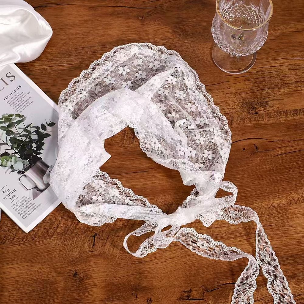 Foulard triangulaire en dentelle brodée blanc style pastoral, bandana pour cheveux ajouré, foulard floral tissé pour femmes et filles