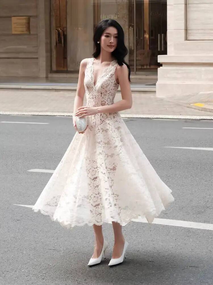 Robe de soirée élégante QMQA pour femme, broderie dentelle, taille haute, amincissante, avec châle, nouvelle collection 2026 QM1185