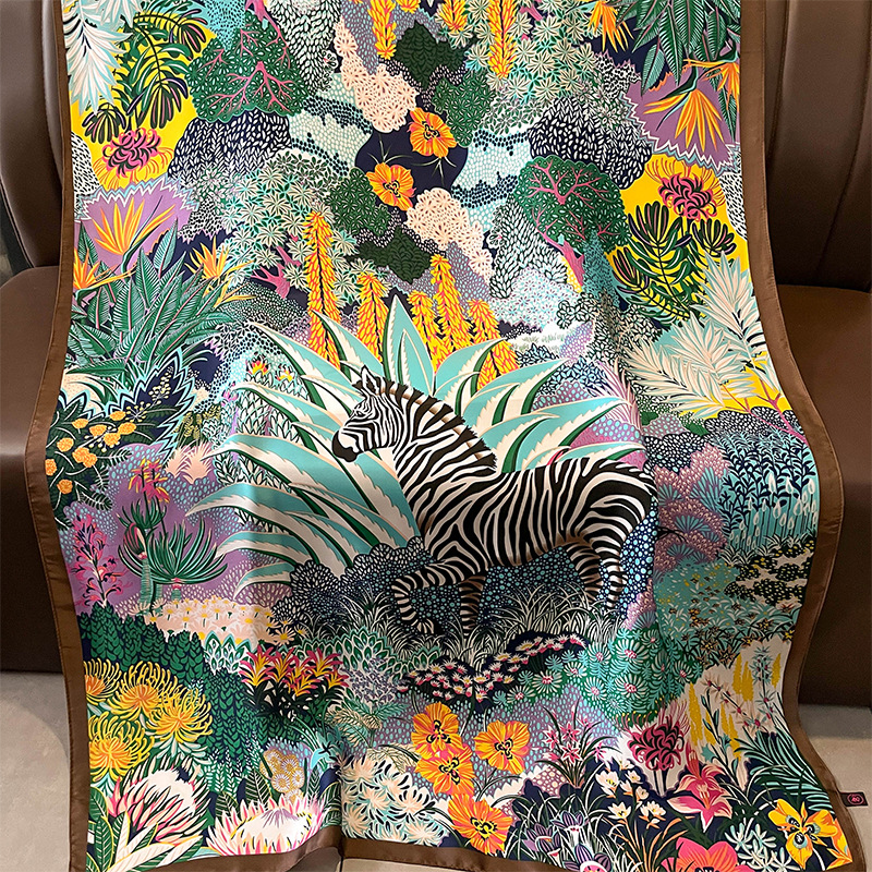 Design Satin soie châle Hijab écharpe femmes mode été crème solaire plage étole enveloppes Bufanda femme foulard Echarpe nouveau