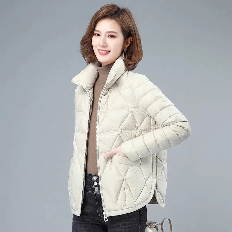 Manteau matelassé décontracté pour femme, léger, court, en duvet et coton, nouvelle mode, grande taille, automne, 2026