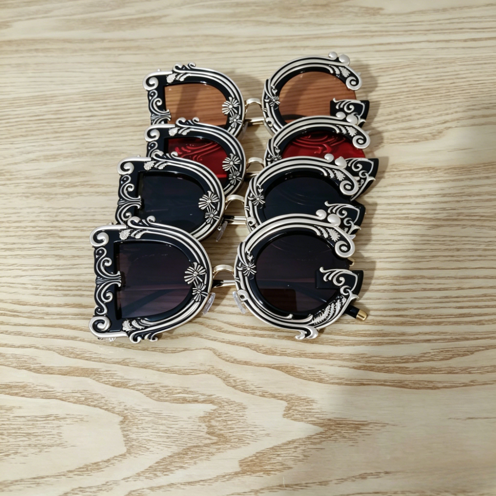 Lunettes de soleil tendance en métal style punk pour femme – Modernes, rétro, idéales pour la photographie de rue, les défilés de mode et les soirées