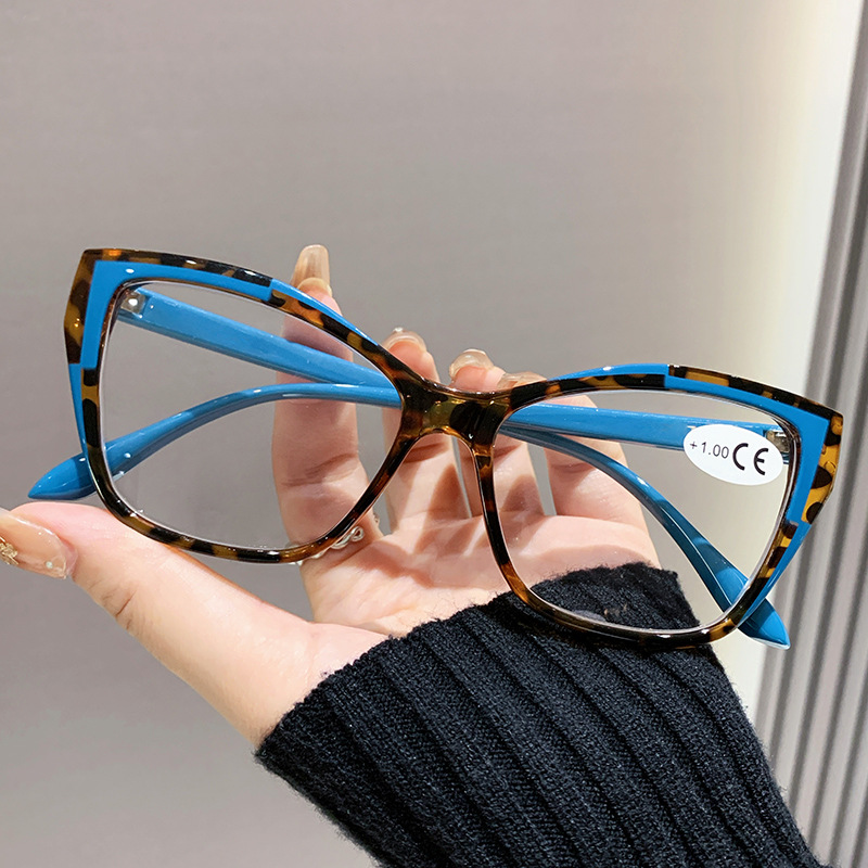 Lunettes de lecture œil de chat élégantes pour femmes, Design bloc de couleur à la mode, Anti-lumière bleue, lunettes de force 1.0 à 4.0