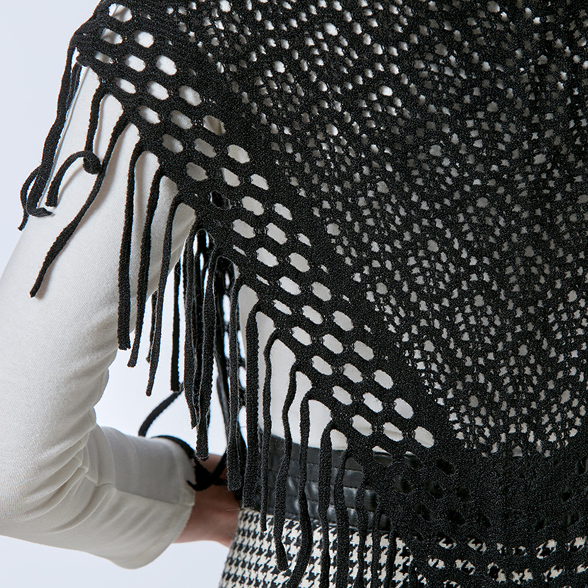 Châle long tricoté à franges, couleur unie, écharpe triangulaire pour femme, châle ajouré multifonction doux