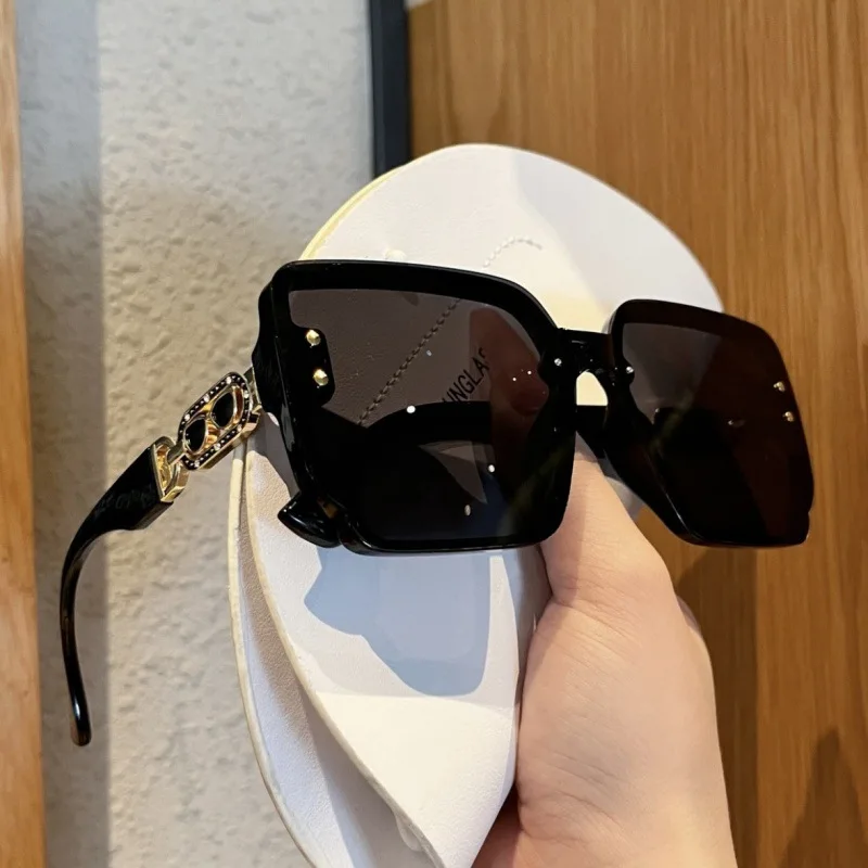 Lunettes de soleil pour femmes, haute définition, légères, luxe, monture rectangulaire, montures de lunettes et lunettes de soleil à la mode
