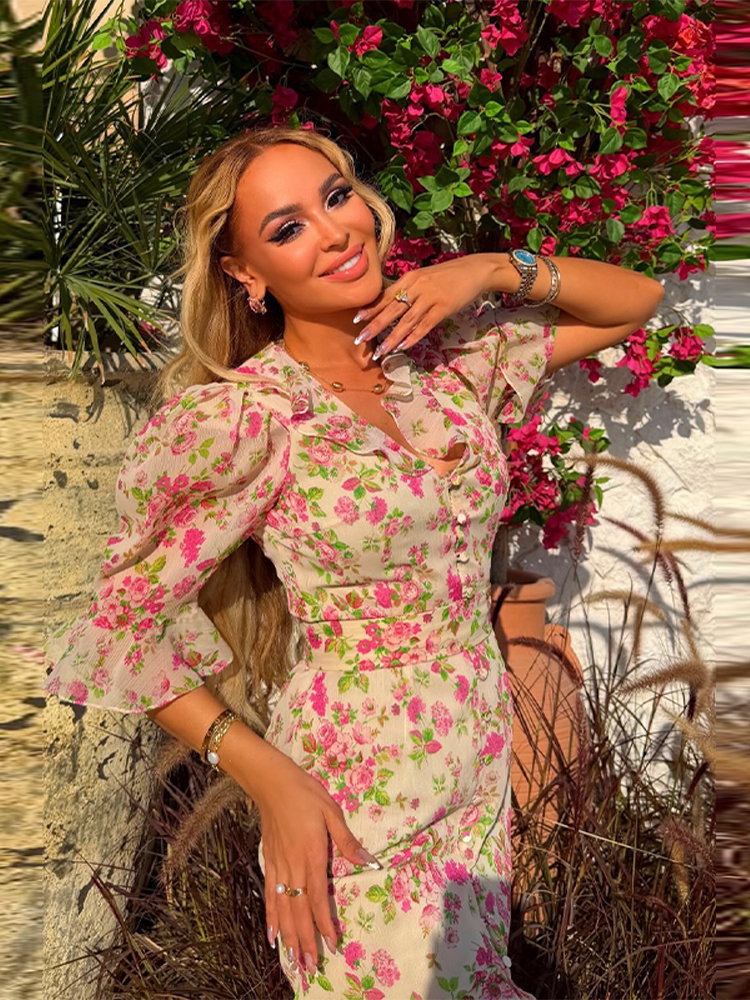 Robe décontractée imprimée pour femme, coupe ajustée, manches mi-longues, col en V, taille cintrée, avec volants, collection Printemps-Été 2026