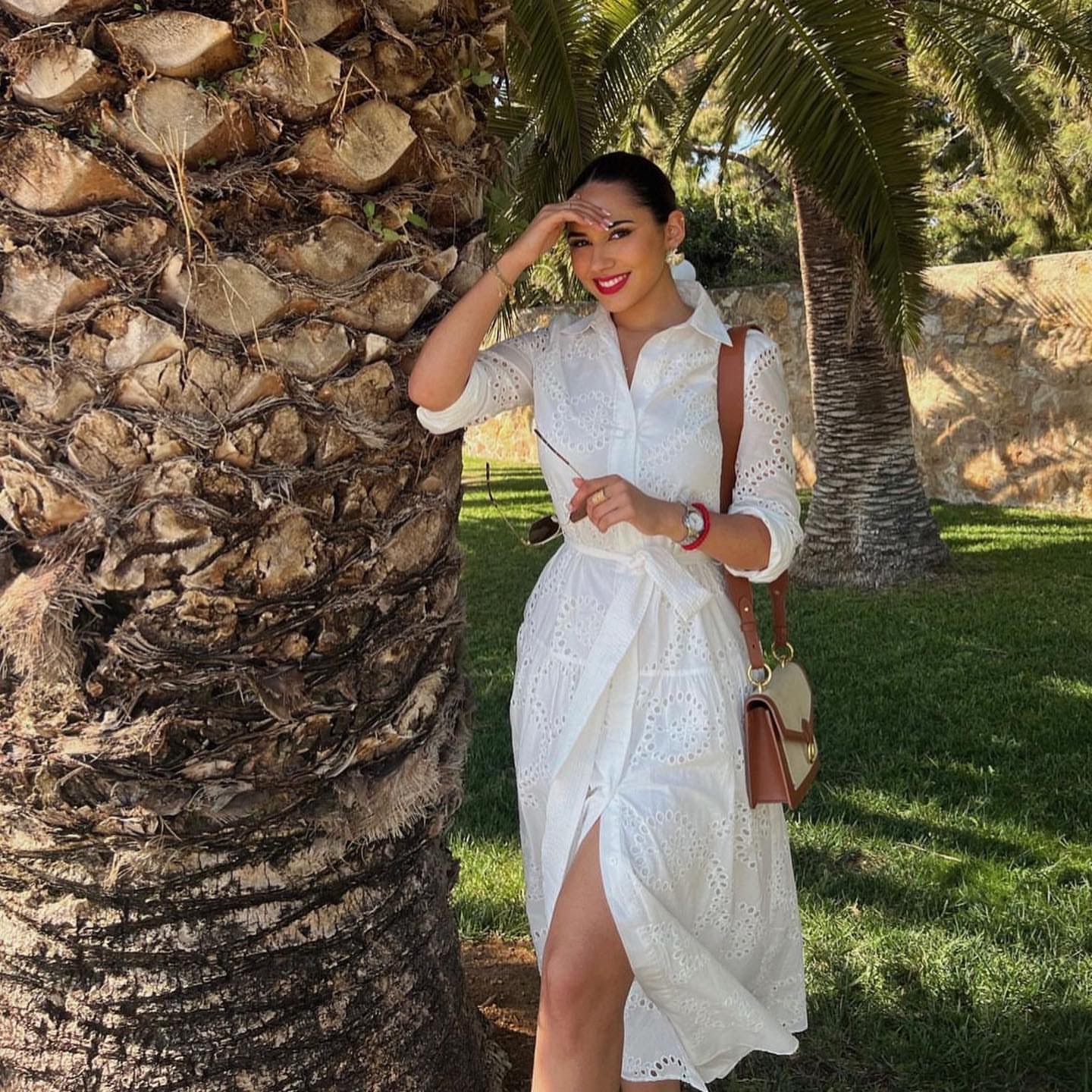 Robe blanche brodée élégante pour femmes, Chic, revers, manches longues, taille haute, à lacets, Maxi, mode féminine, ajourée