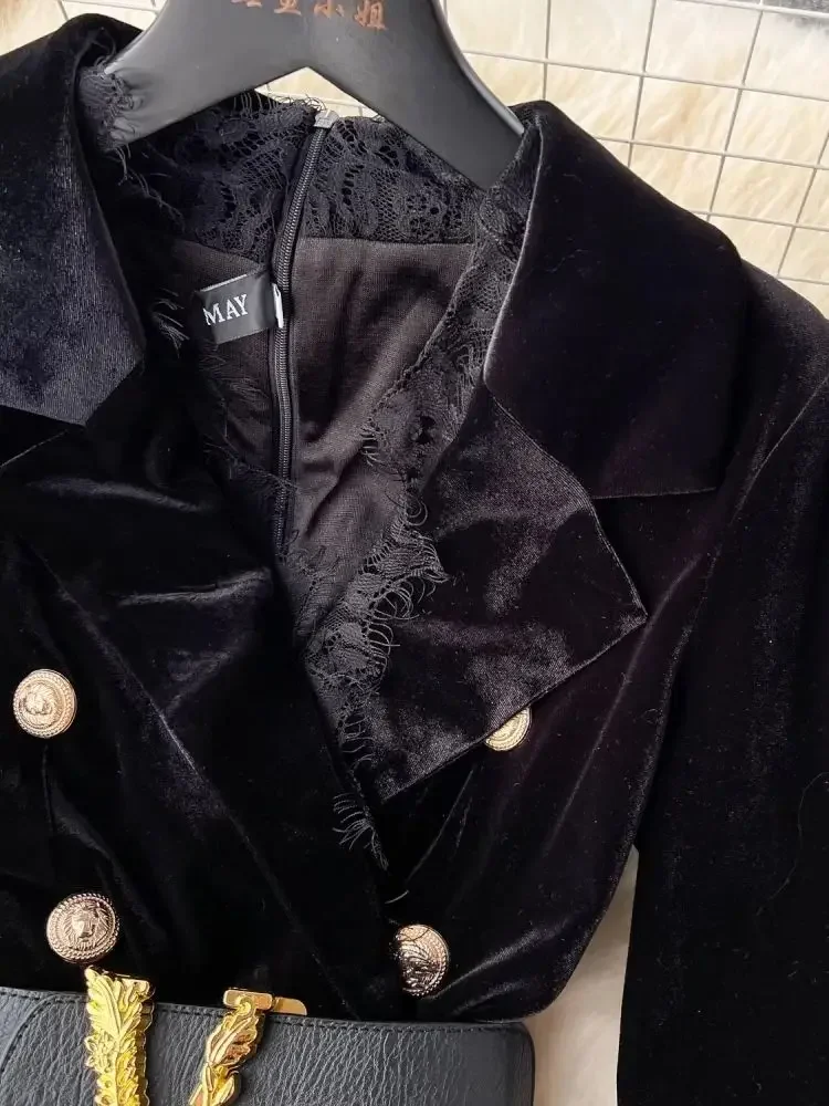 Robe de luxe en velours pour femmes, vêtements crantés, boutons métalliques, lettres fendues, ceinture, velours épais, longues robes de fête, automne et hiver