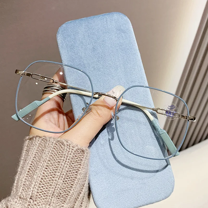 Lunettes de myopie en métal pour femmes et hommes, anti-lumière bleue, ultralégères, lunettes de vue de près, lunettes de délinquants optiques, dioptrie, mode