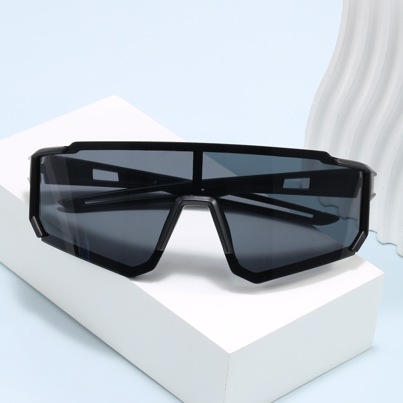 Lunettes de vélo UV400 pour hommes, lunettes de sport d'extérieur anti-ultraviolettes, lunettes surdimensionnées, lunettes de protection contre le vent pour la randonnée, l'escalade et le VTT.