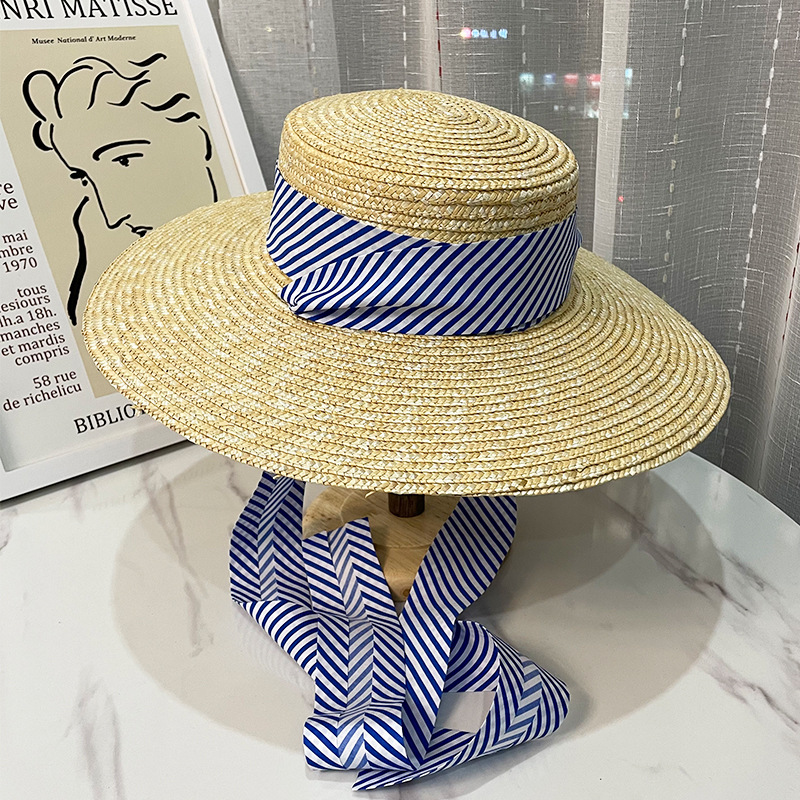 Chapeau d'été pour femmes, casquette de Protection solaire, haut plat, à large bord, décoration de ruban, chapeau de paille, chapeau de soleil de plage avec mentonnière