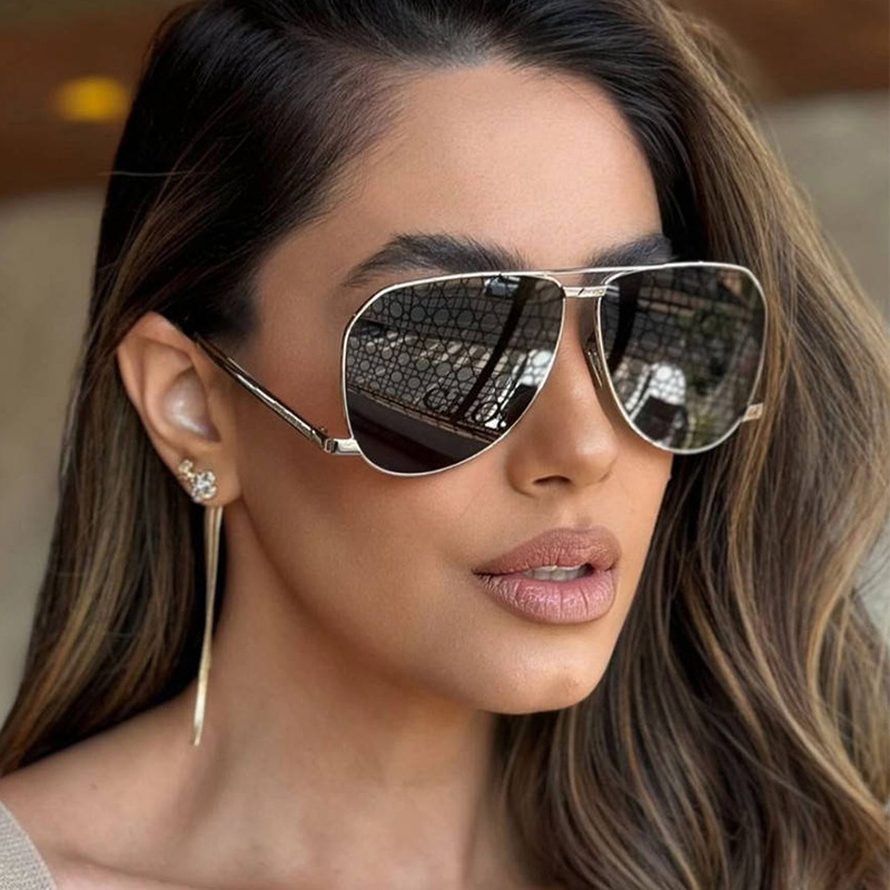 Lunettes de soleil aviation rétro pour femmes, lunettes de soleil pour femmes, lunettes de soleil de conduite, lunettes de soleil de voyage, lunettes d'extérieur pour femmes, UV400, 2025