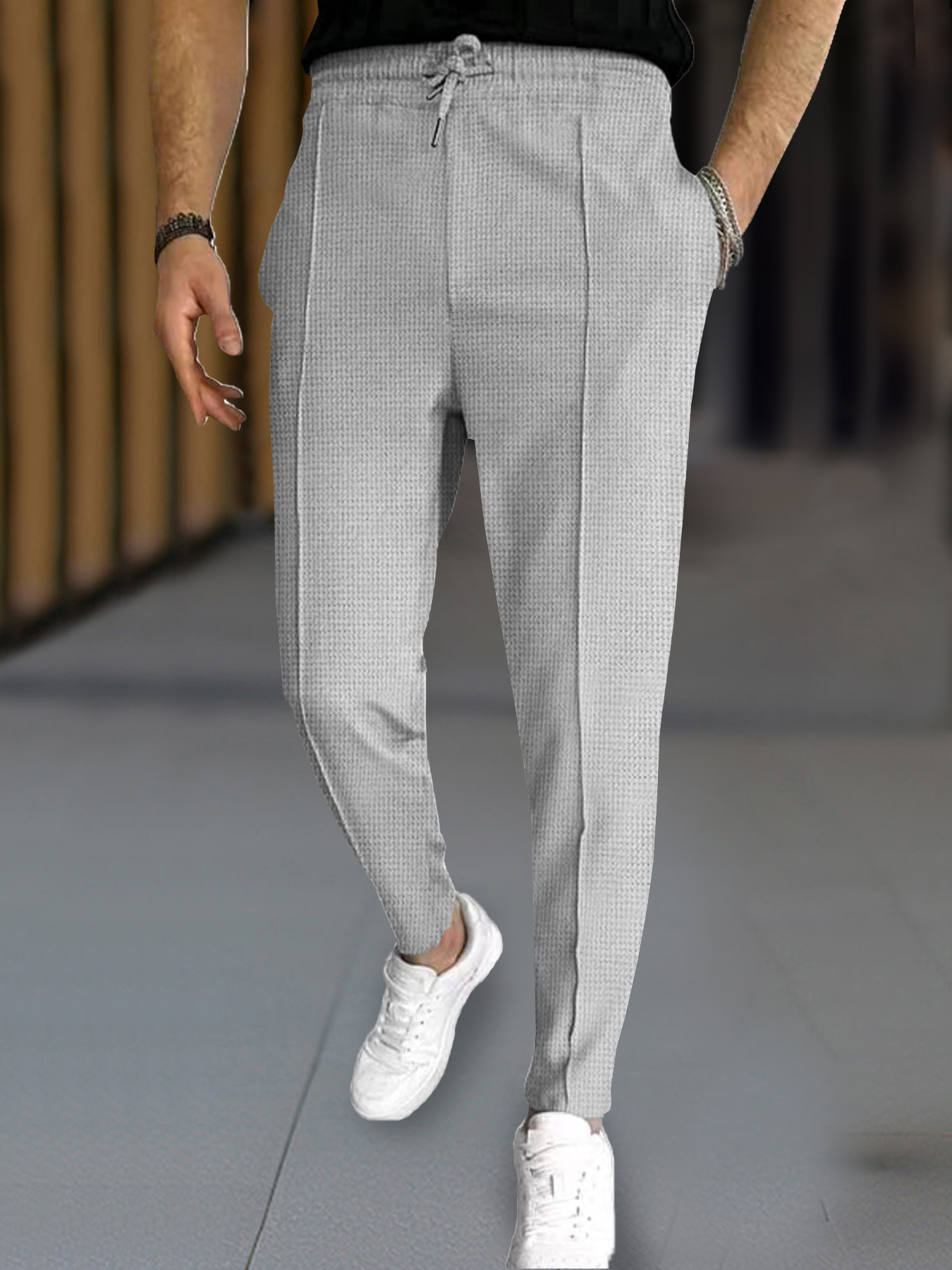Pantalon gaufré élégant pour hommes – Coupe ajustée de sport décontracté avec cordon de serrage réglable, poches sécurisées pour toutes les saisons – Parfait pour l'extérieur