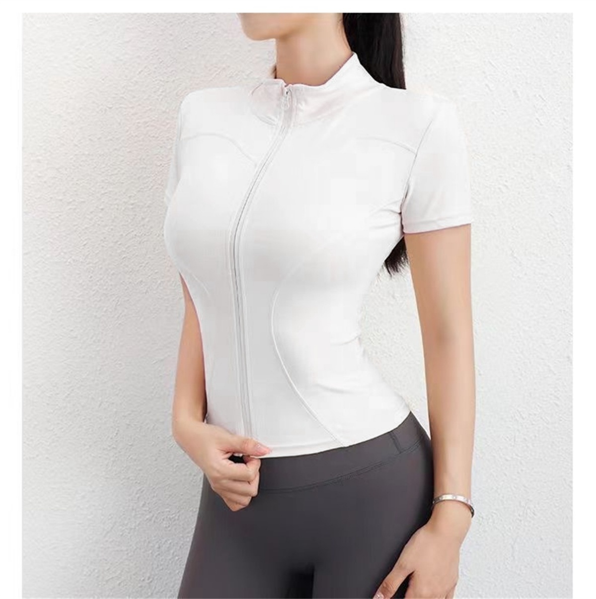 Hauts de sport décontractés slim pour femmes, avec fermeture éclair, manches courtes, pour le yoga, tenue d'été, vêtements de course et de fitness pour femme