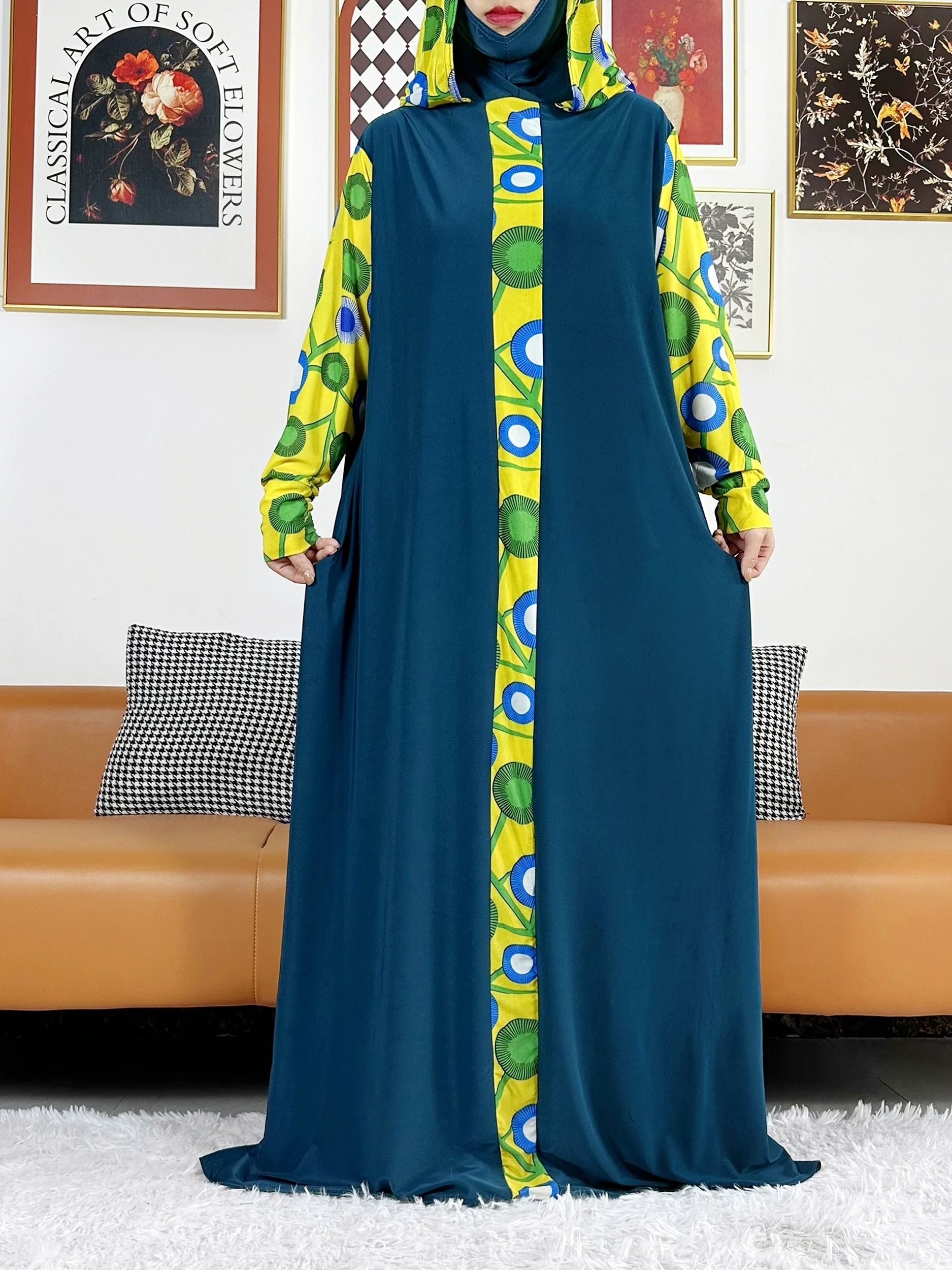 Abaya musulmane unie 2026 pour femme, tenue de prière du Ramadan avec chapeau intégré, robe ample florale, style Dubaï, Turquie, Moyen-Orient