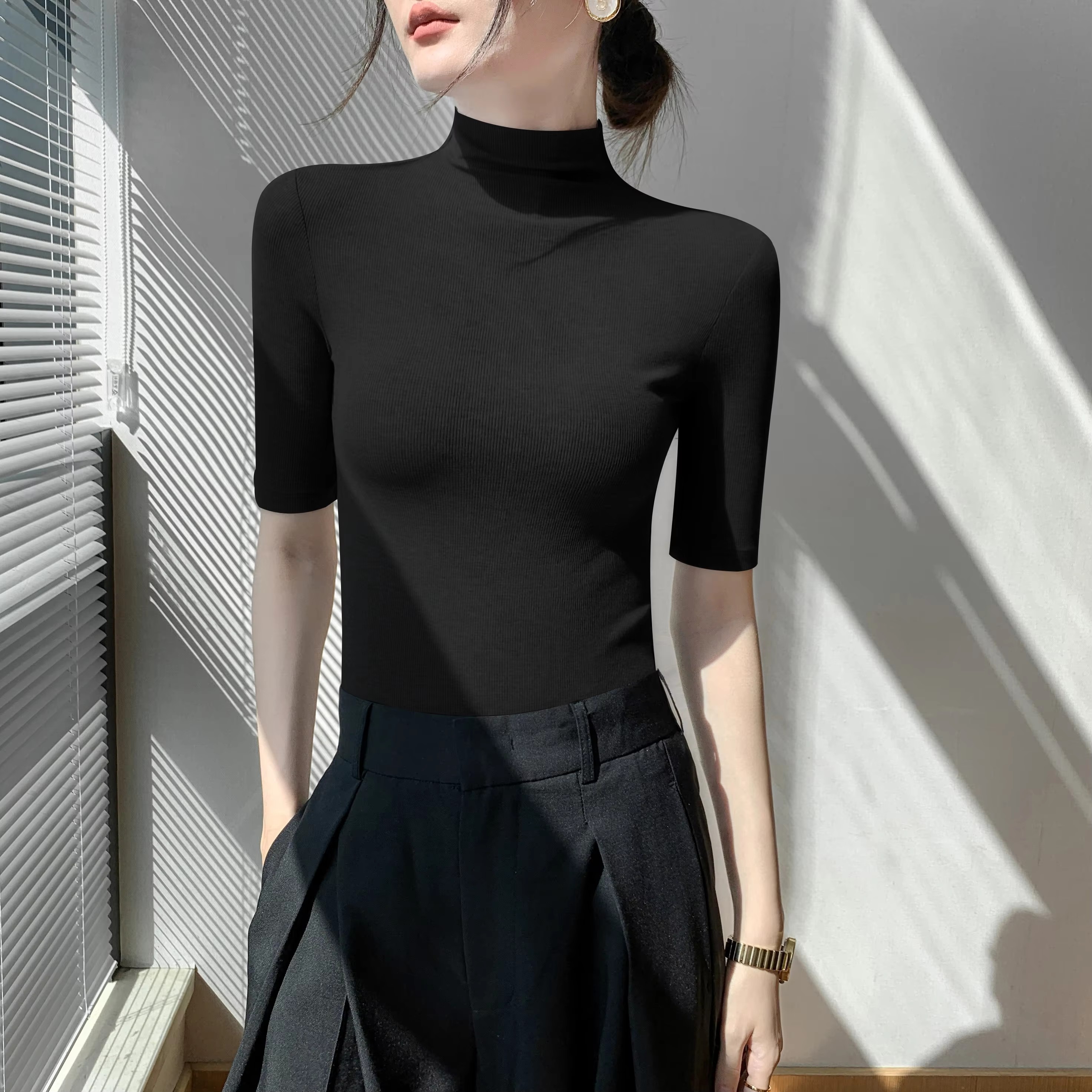 Pull à col roulé, chemisier, haut à manches courtes pour femme, manches moyennes, printemps, été, automne, coupe ajustée, noir, tricot doux à l'intérieur