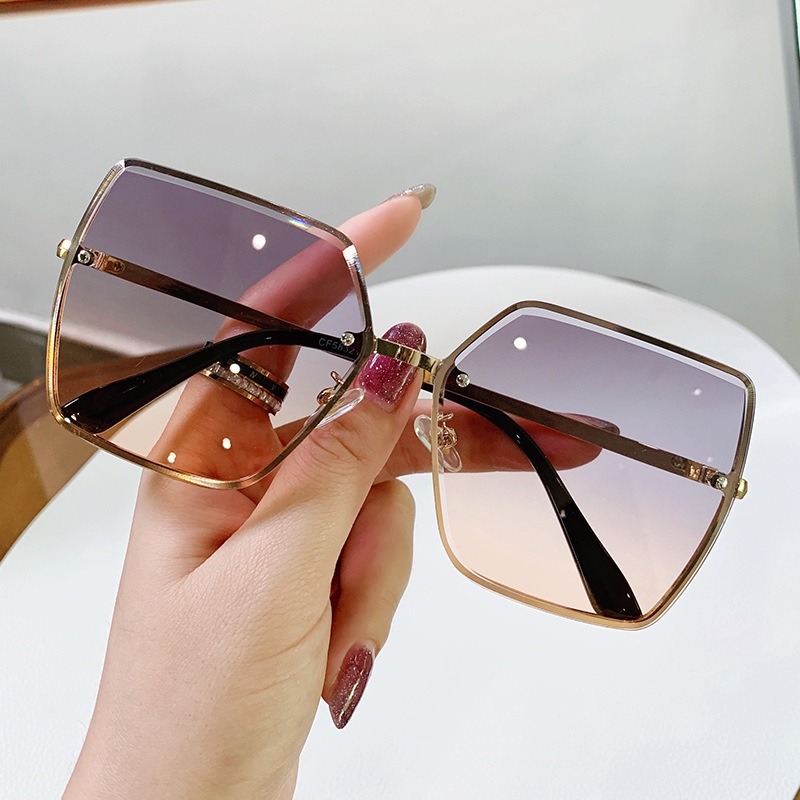 Lunettes de soleil à grande monture en métal pour femmes, lunettes de soleil, lunettes de soleil, Ins Hot