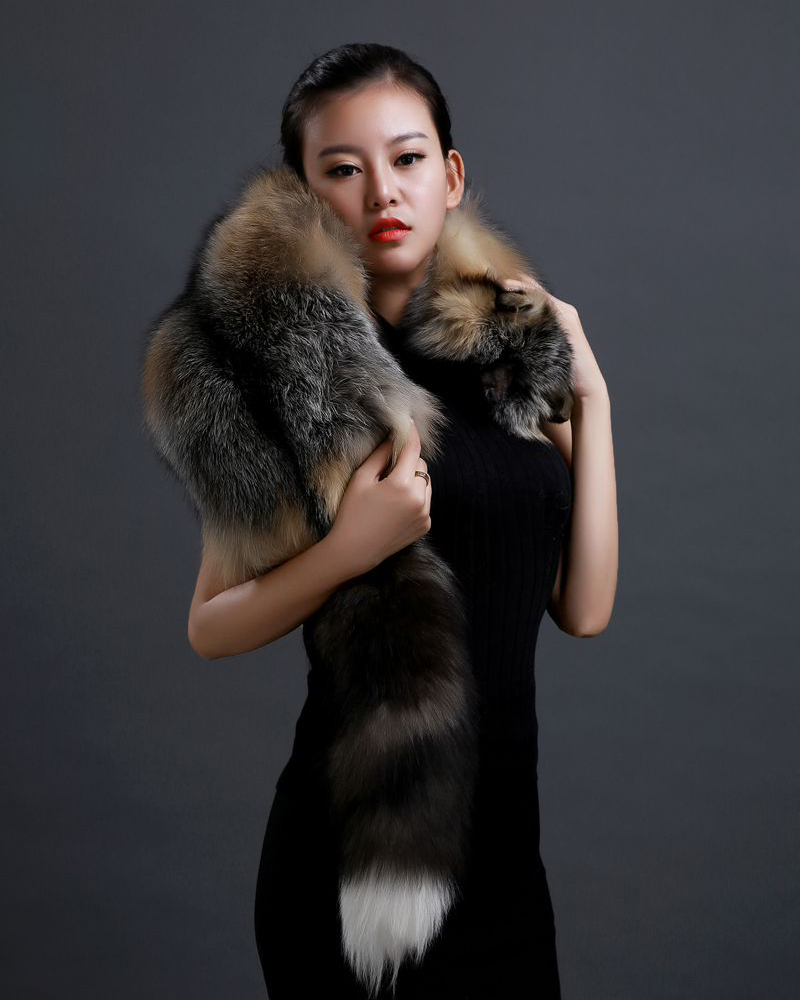Hiver chaud grand col de fourrure de renard véritable manteau de fourrure naturelle foulards de luxe femmes hommes vestes capuche châle décor femme cou écharpe enveloppes