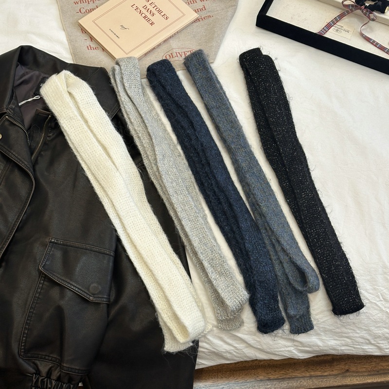 Écharpe fine à la mode, nouveau Style, longue écharpe empilable, vêtements pour filles chaudes, écharpe en laine, écharpe coréenne à bande étroite, 2024