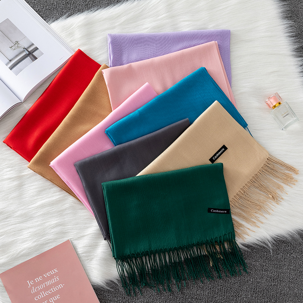 Foulard solide en cachemire pour femmes, châles Pashmina, pompon, Hijab, enveloppe de tête, mince, printemps hiver, 2022