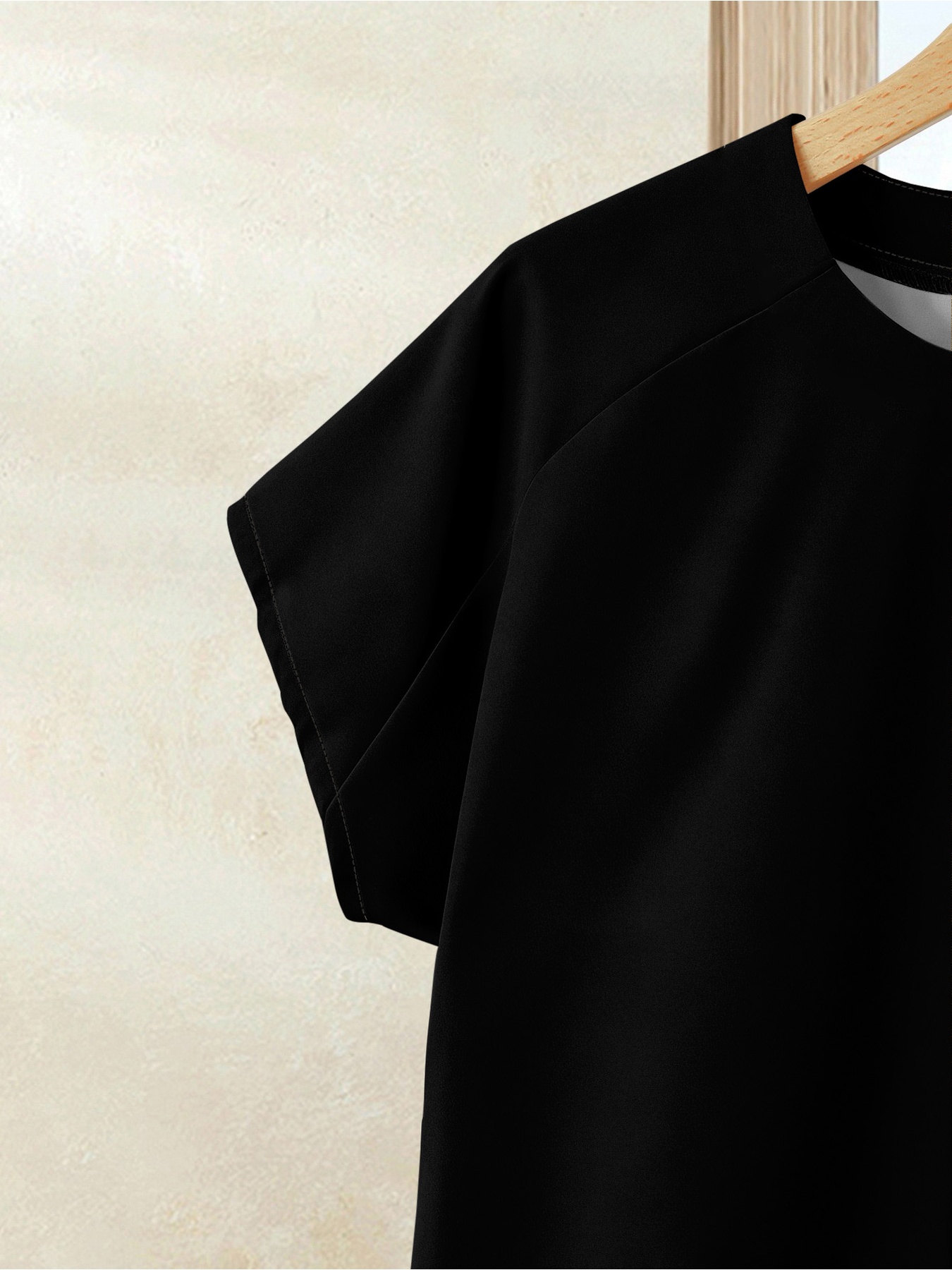 Ensemble deux pièces d'été pour femme grande taille, haut noir simple et ample tendance, et jupe mi-longue imprimée végétale, ensemble jupe évasée
