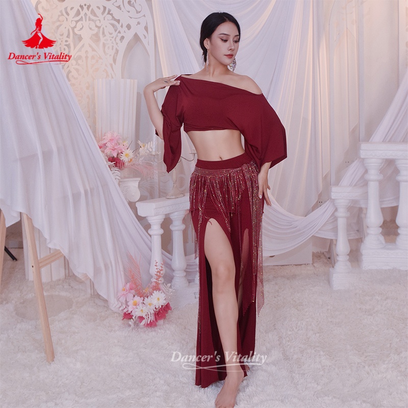 Costume de danse orientale, doux et confortable, idéal pour l’entraînement et les séances de danse, conçu pour les femmes adultes. Tenue d’entraînement pour danse orientale, qui met en valeur la vitalité de la danseuse.