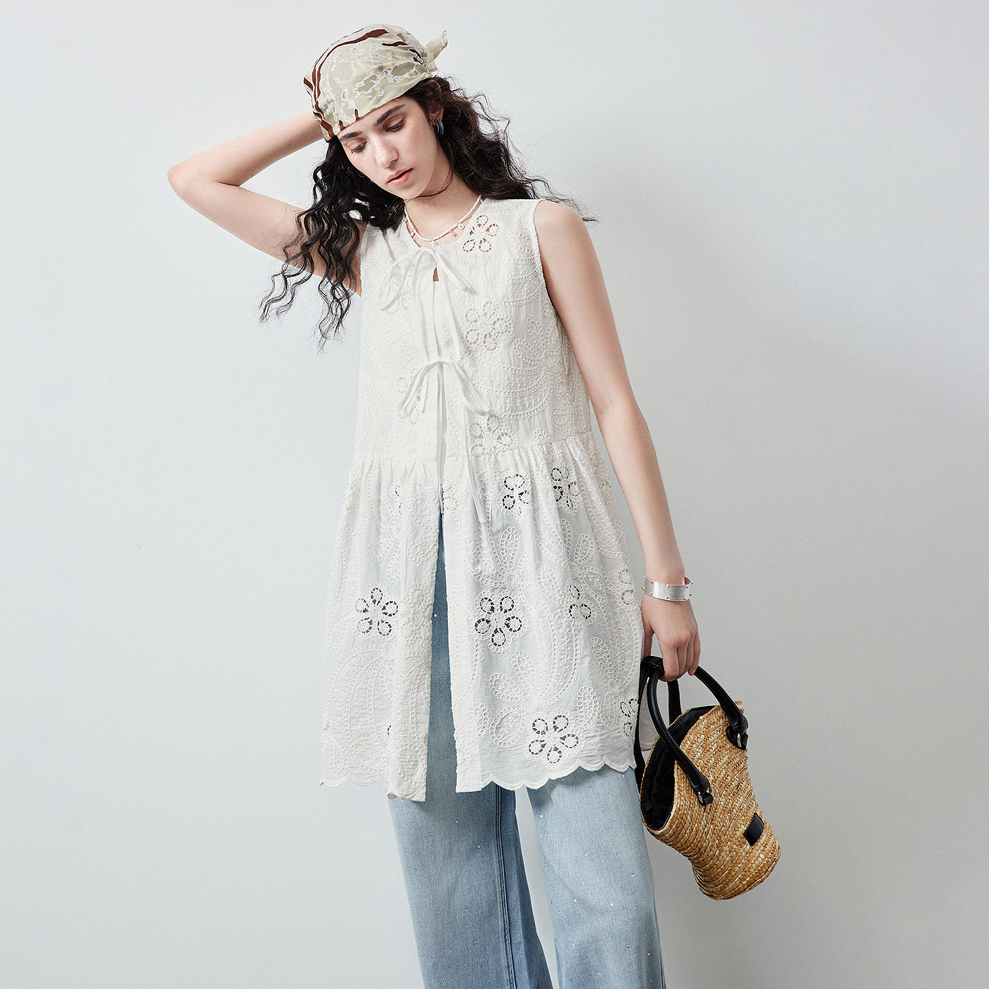 TOYOUTH Blouse sans manches pour femme, été 2026, en coton, broderie ajourée, style industriel, ourlet à volants, style vacances