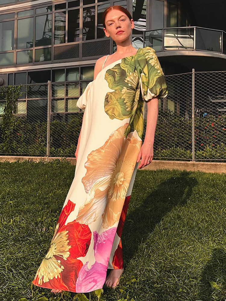 Robe Camisole imprimée décontractée pour femmes, col incliné à la mode, épaules dénudées, robes amples, nouvelle tenue de rue d'été 2025
