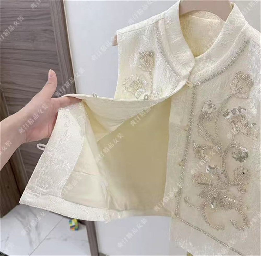 Gilet femme perlé paillettes chinoises ample simple boutonnage gilet printemps manteau nouveau haut de gamme broderie début printemps mode manteau