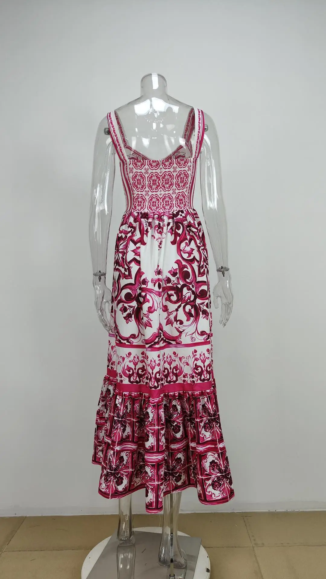 Nouvelle robe d'été pour femmes, style européen et américain, bohème, élégante, légère, luxueuse, mi-longue, imprimée, à bretelles