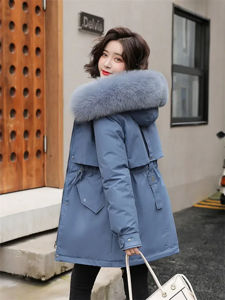 Manteau d'hiver à prix réduit en promotion pour femme, beige, avec laine, chaud et épais, parka à capuche en fourrure, nouvelle mode 2026, ceinture, manteau en coton ajusté