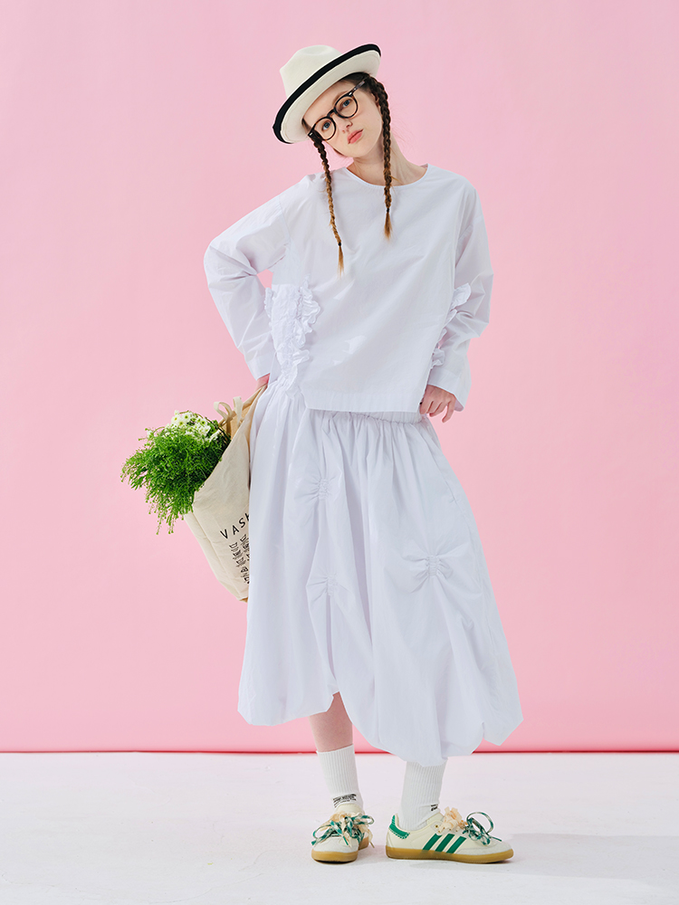 Vêtements féminins, chemises pour femmes, haut à manches longues en dentelle avec empiècements, à volants, avec poche, coupe ample, pull décontracté pour femmes.