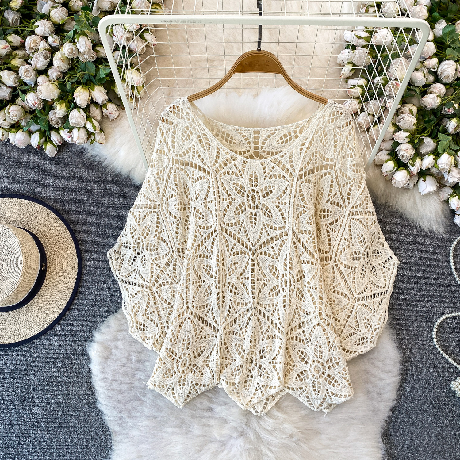 Haut en dentelle au crochet pour femme, transparent, ajouré, brodé de fleurs, en maille, ample, style bohème, pour l'été et les vacances à la plage