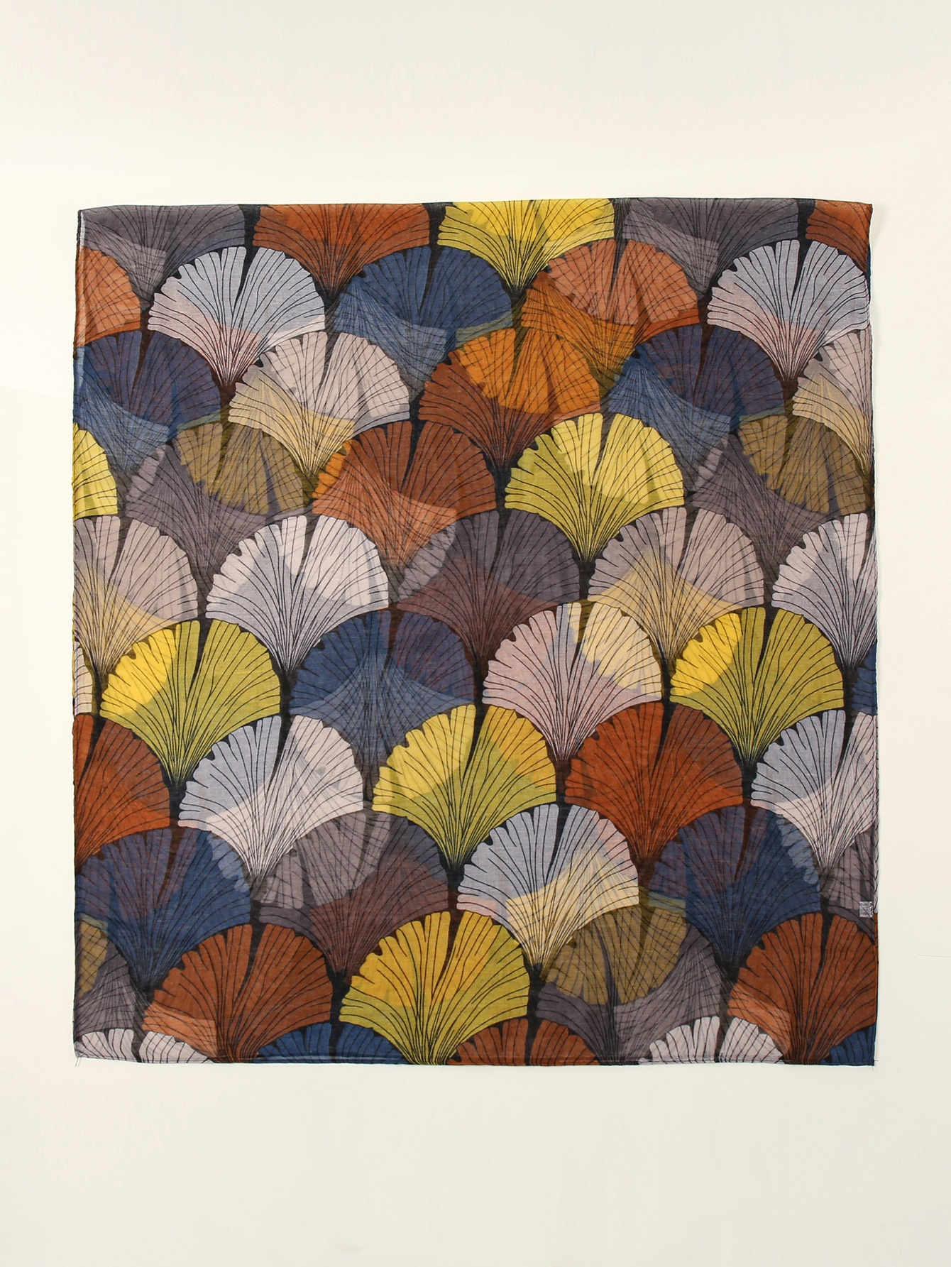 2026 printemps mode Ginkgo Biloba Flroal Viscose écharpe dame imprimer Voile châles et enveloppes Pashmina Foulards musulman Hijab 180*80Cm