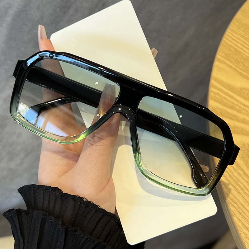 Lunettes de soleil polygonales noires surdimensionnées anti-lumière pour la randonnée, monture épaisse, pour femmes et hommes, style chic et tendance