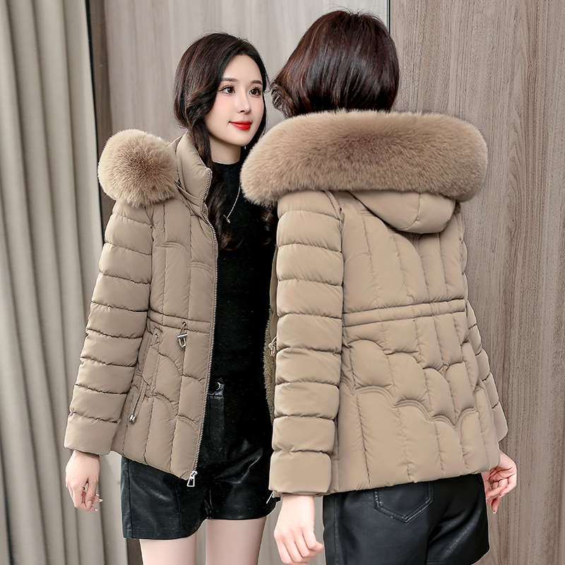 Hiver 2025 nouvelle doudoune femmes Parkas mode haute qualité chaud coton rembourré manteau dames court pardessus à capuche hauts