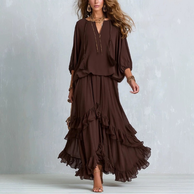 Ensemble deux pièces bohème pour femmes, haut à col en V avec franges et manches lanternes, jupe longue à volants irréguliers