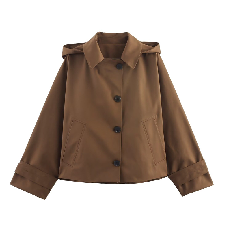 Manteau court à capuche pour femme en vert olive, marron et noir, double boutonnage avec détails de poches, veste décontractée