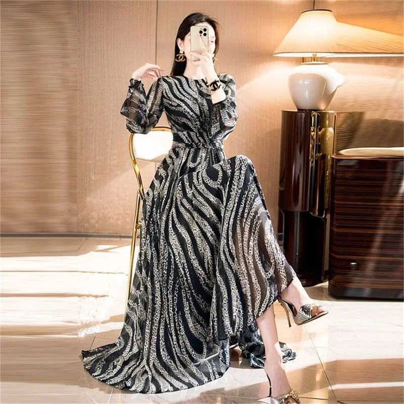 Tempérament à la mode élégant Socialite taille cintrée grande balançoire jupe longue Vnique belle Mature reine robe imprimée