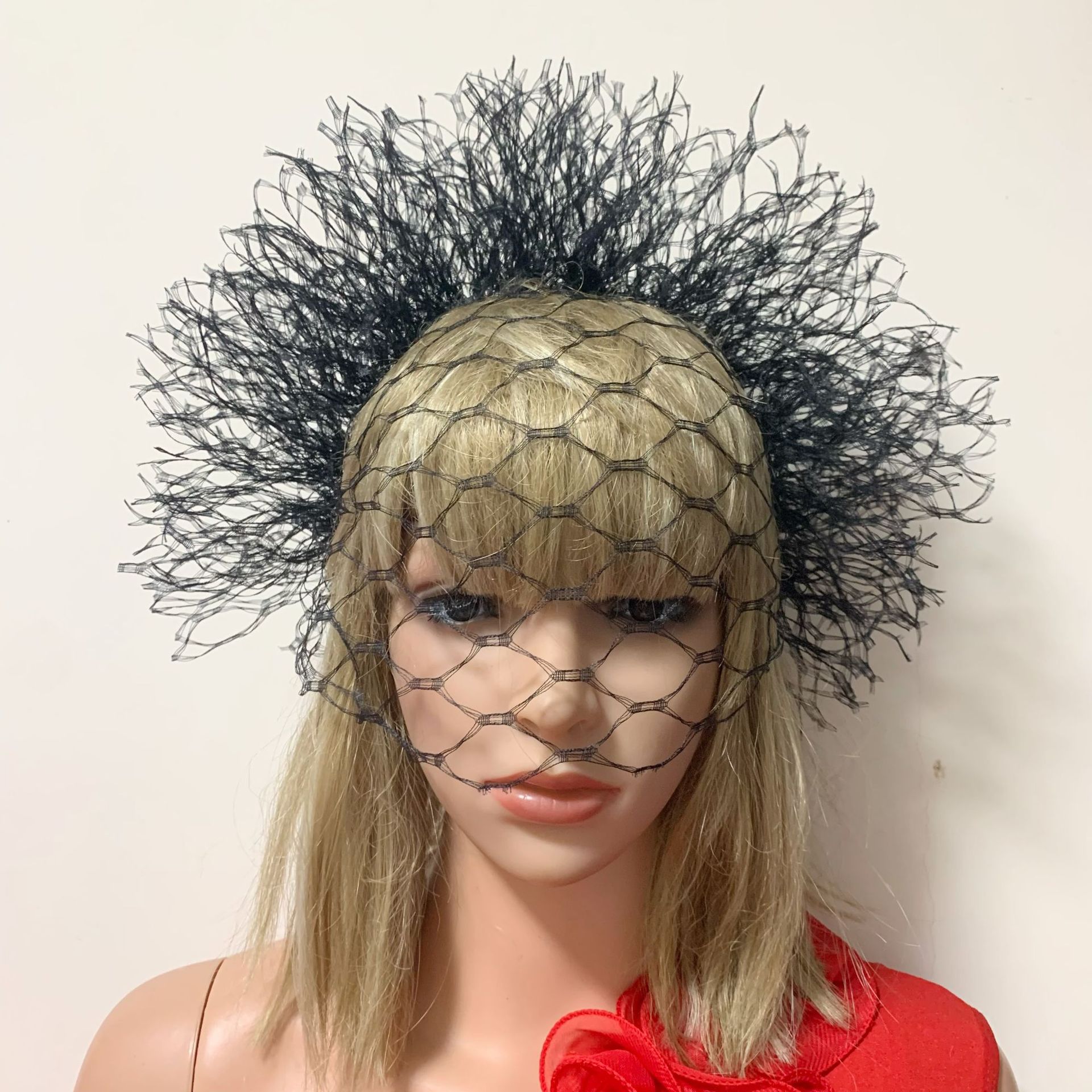 Bandeaux Fascinateurs Vintage pour femmes, voile de visage, bandeaux pour femmes, coiffure couronne en maille noire, vêtements de sauna pour dames, cocktail et fête de mariage, design 2024