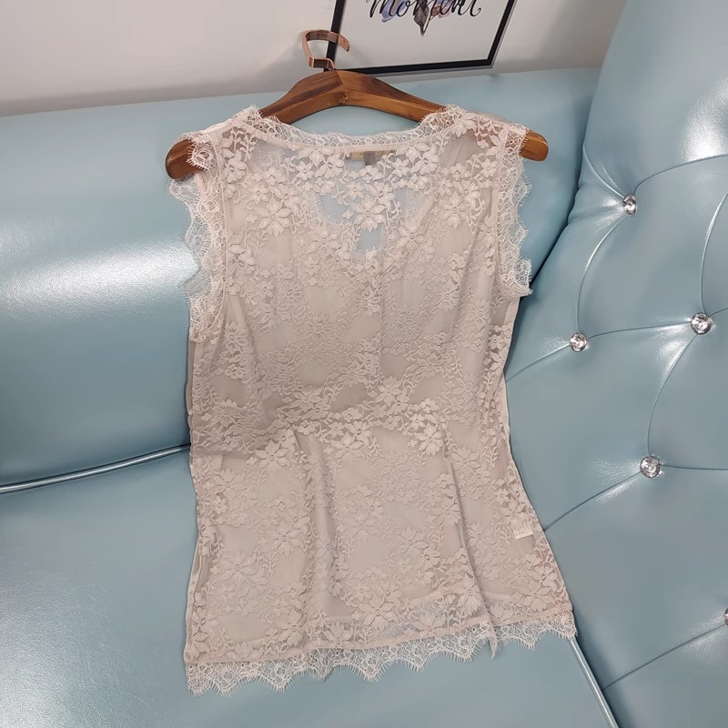 Débardeur Femme en Soie 100% avec Dentelle, Haut Sexy en Satin Fin à Col V Sans Manches – Collection Été 2026