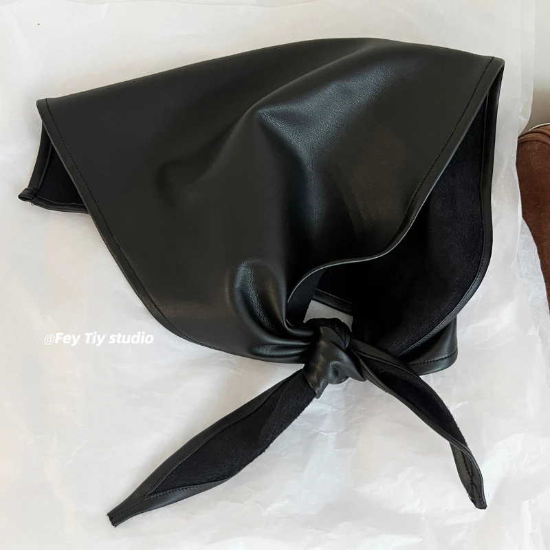 Foulard rétro épicé en cuir PU pour femmes, chapeau carré d'été Y2k, foulard Hip-hop, série coréenne, bandeau polyvalent pour cheveux