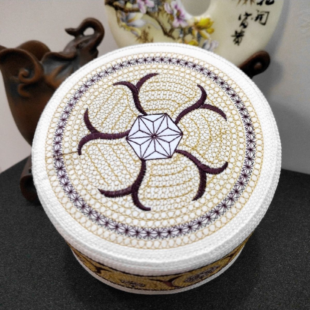 Chapeaux ethniques de printemps pour hommes musulmans, haut plat brodé jaune, chapeau de prière du Ramadam Eid saoudien, couvre-chef d'extérieur, casquettes Fedoras africaines