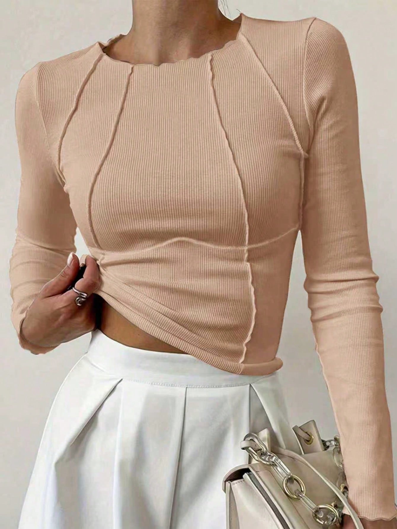 T-shirt côtelé à manches longues pour femme, coupe ajustée, col ondulé, 100% polyester, décontracté, basique, automne 2026