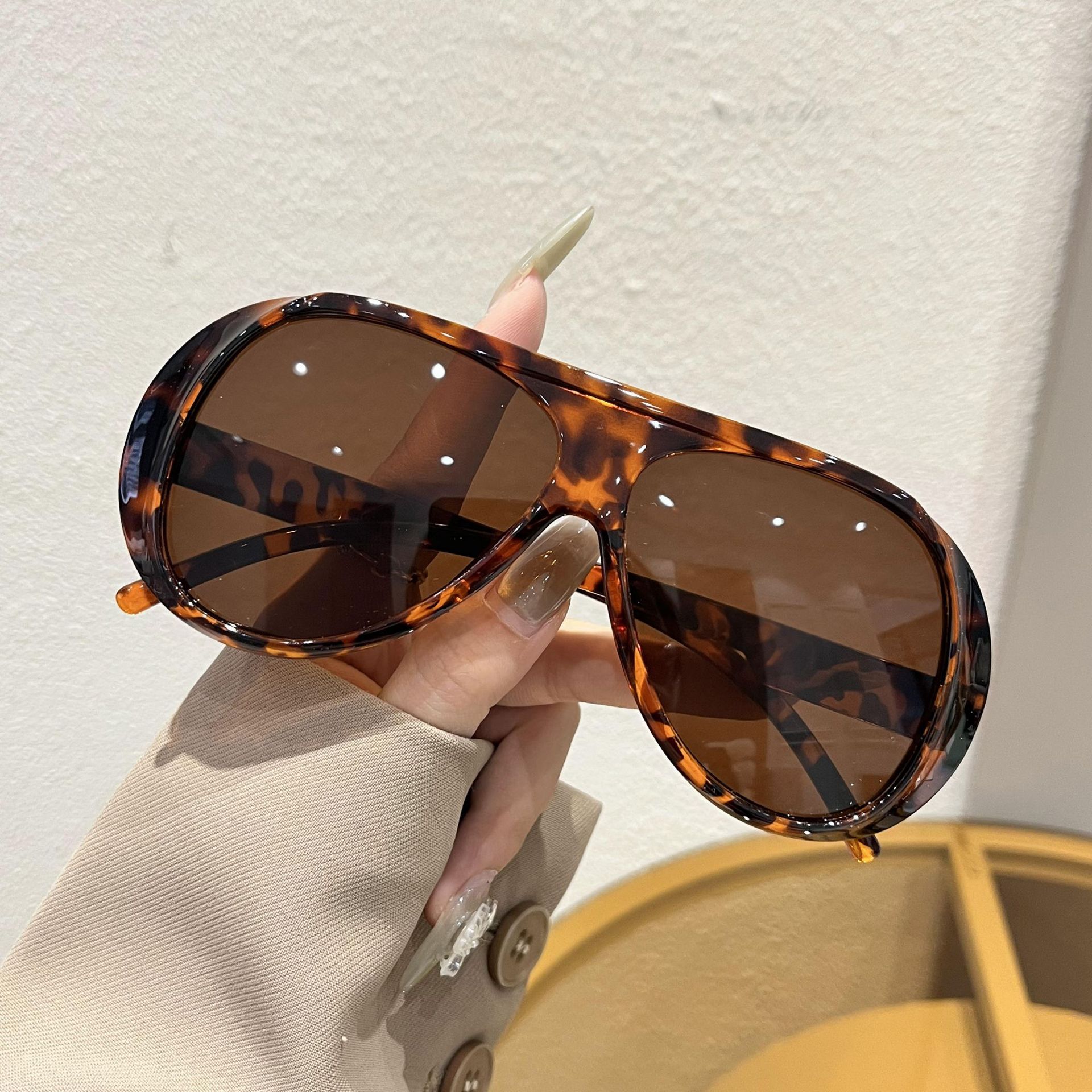 INS populaire surdimensionné pilote lunettes de soleil 2025 nouveau dans Vintage aviateur lunettes de soleil femmes à la mode marque de luxe Design extérieur nuances