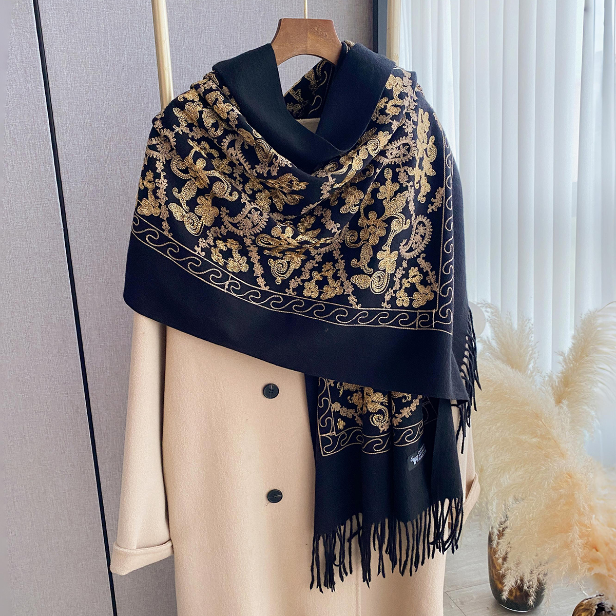 Nouveau Pashmina cachemire mélange Mujer Bufanda foulards chaud Echarpes broder fleur Poncho Cape épais chaud Poncho foulard Scraf