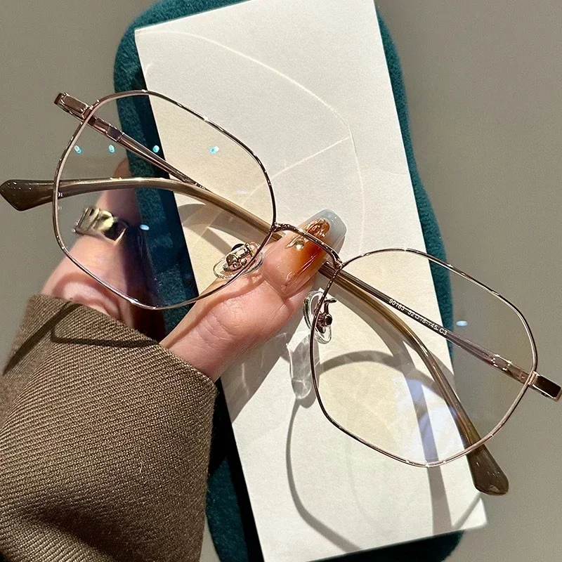 Lunettes rondes moins pour femmes et hommes, verres transparents ultra-légers, lunettes de vision de près, lunettes de myopie avec dioptrie, mode contrevenants