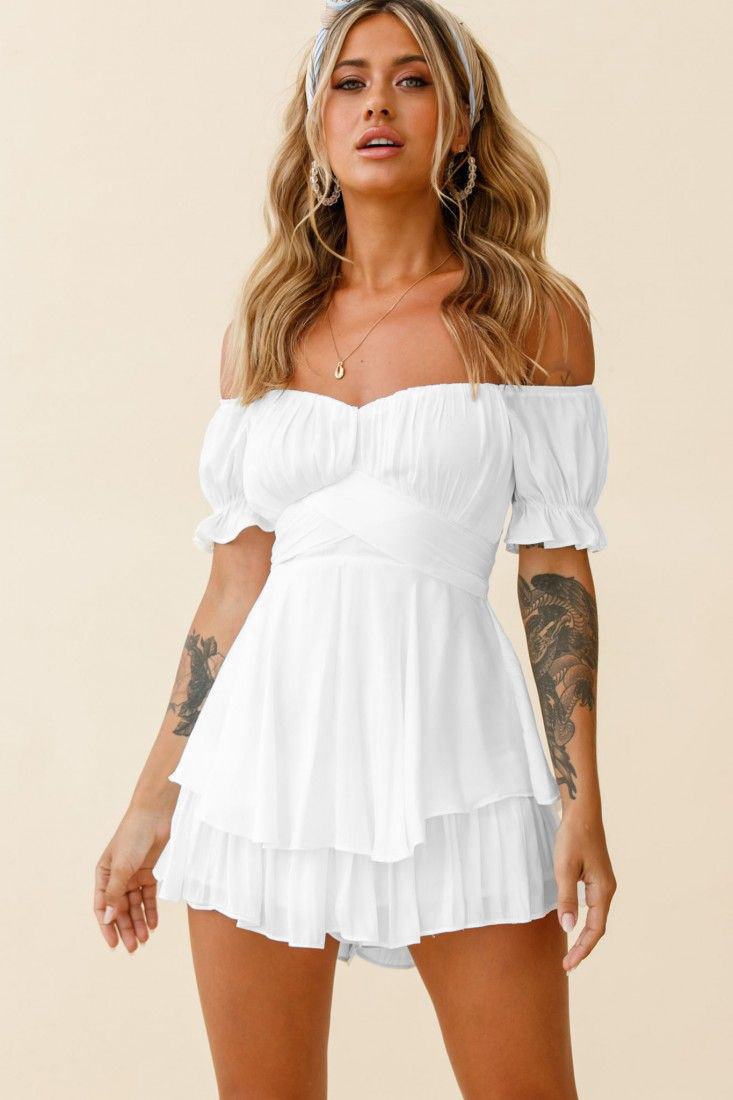 Robe blanche à manches courtes pour femmes, mini robe à volants, robe sans bretelles sexy, mode estivale, 2024