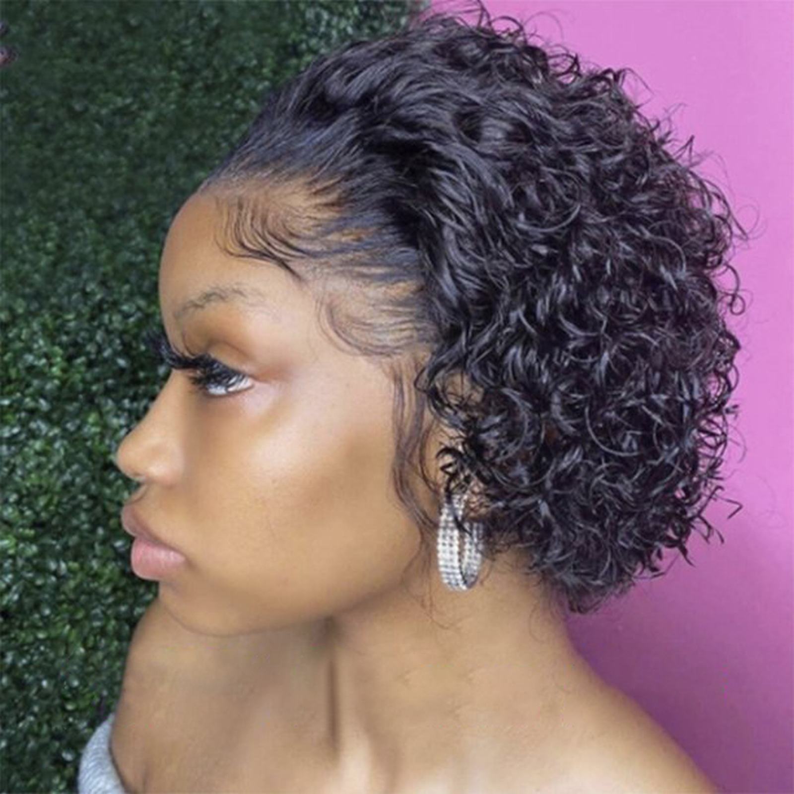 Perruque cheveux humains femme perruque moyen noir petits cheveux bouclés couvre-tête courte femme perruque haute température soie Photo décoration